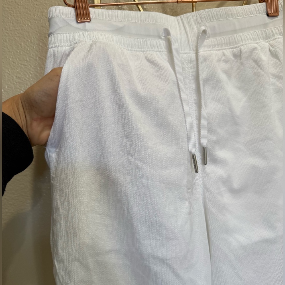 Lululemon In-Depth Jogger pants - Picture 6 of 11